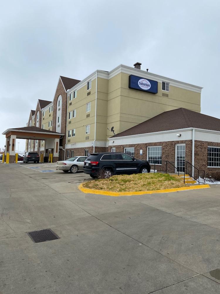 Suburban Extended Stay Hotel Waterloo - Cedar Falls - Cedar Valley Екстериор снимка